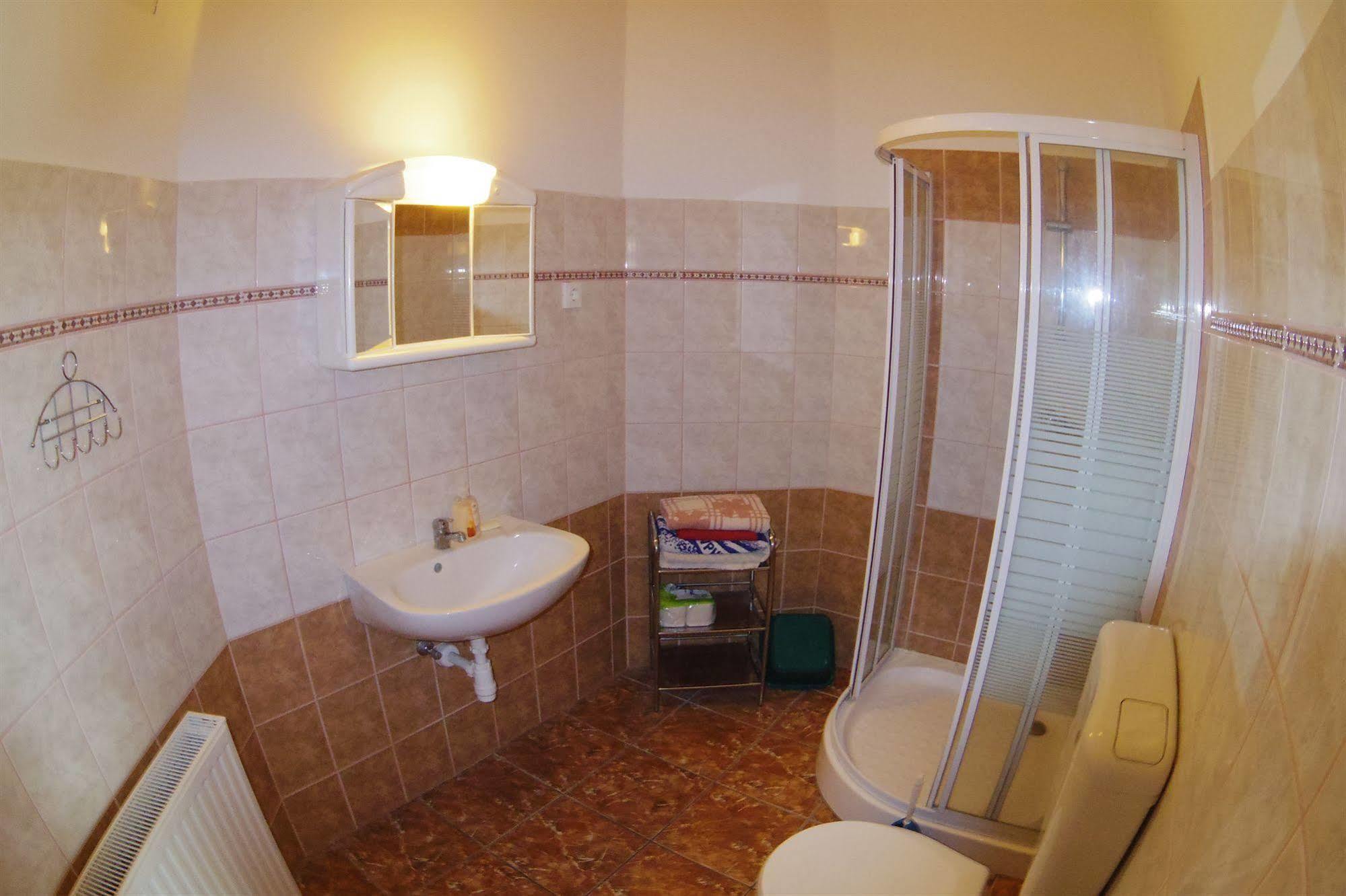 Joker Villa Apartmanhaus Hévíz Екстериор снимка