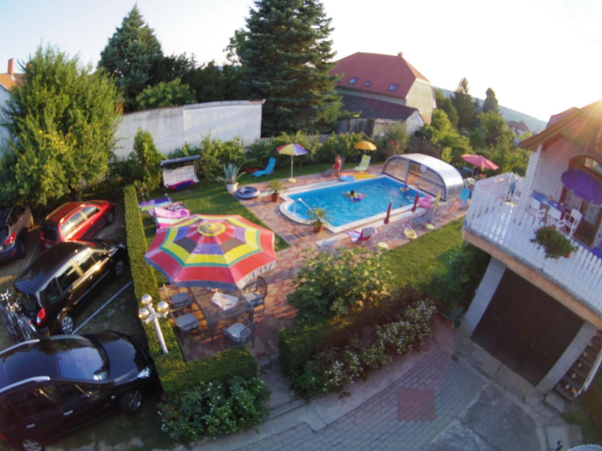 Joker Villa Apartmanhaus Hévíz Екстериор снимка